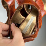 Cynthia Vincent Leather Wedge Sandals Women's Size 8.5M Platform Heels Brown Photo 2