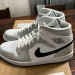 Jordan Air 1 Mid Light Smoke Grey BQ6472-015 Women’s Size 11.5W/ 10 M FAST SHIP Photo 0