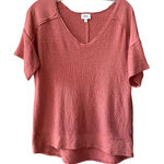 BKE Buckle  Pink Relaxed V-Neck Top Size Small Rose Pink Textured Raw Seam Tee Photo 0