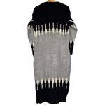Venus  Women’s Size XS Grey Black White Chunky Sweater Knit Duster Aztec Cardigan Photo 3