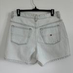 Tommy Hilfiger Vintage  Shorts  Womens 8/10 Light Wash Denim 3" Classic 90s Beach Photo 1