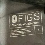 FIGS  Scrub Pants Photo 5