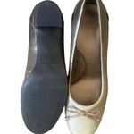 Mootsies Tootsies NWOB Gold Ballet Heeled Shoe with Bow. Size 8.5. Photo 4