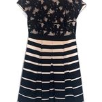 Danny & Nicole Floral/Stripes Dress Women’s 4 Photo 0