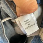 Madewell  The Mom Jean in Basley Wash size 30 Photo 7