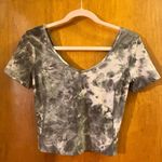 Lulu Lemon Shirt Photo 0