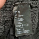 H&M B28-Women's  Black Long Sleeve Crop Top sweater Size XS Photo 3