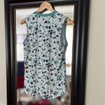 Lady Hagen 𝅺 V Neck Athletic Top Size Small Photo 1