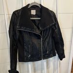 Harper Heritage Leather Jacket Photo 4