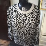Forever 21  gray leopard spot size M pullover sweater Photo 0