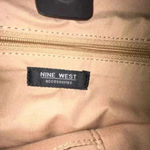 Nine West SHOULDER PURSE ATTACHED SMALL PURSE MAKEUP BAG ABSTRACT FLORAL DESIGN Photo 4