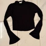 Sadie and Sage Bell sleeve thin sweater Photo 0