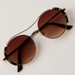 Free People NWT Euphoria Novelty Round Aviator Sunglasses in Gold / Green Tort Photo 0