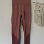 Vuori Colorblock Studio Athletic Leggings Photo 1