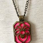 Pink heart box pendant on brass tone chain Photo 5