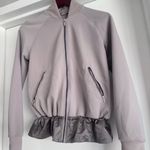Lululemon  Women's Swept Along Jacket Dark Chrome Full Zip Size XXS Photo 3