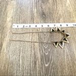 Gold tone black beaded triangle necklace Photo 3