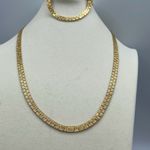 Vintage set faux gold chunky necklace and bracelet Photo 1