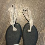 Sanuk Women's 8 Yoga Sandals Tan & White Striped Photo 2