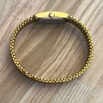 Caravelle by Bulova Ladies Watch Crystals White Dial Gold Tone Stretch Bracelet Photo 8