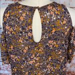 Xhilaration  Flowy cold shoulder tiny floral print mauve purple top shirt medium Photo 4