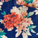 Lands' End Lands'Ends Cotton Mid Rise Shorts Mid Feminine Blue Peach Floral Size 6 Petite Photo 1