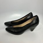 Frye  black leather Regina pumps women's size 8 classy professional timeless Photo 1