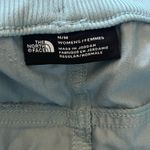 The North Face  shorts  Photo 3