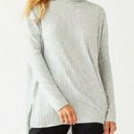 Urban Outfitters Lona Sweater Photo 0