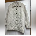 Orvis  Women's Cream Quilted Puffer Coat Photo 2