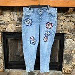 Lane Bryant Boyfriend Jeans Embroidered Flowers Hippie  Womens 22  Photo 4