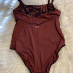 Athleta Sculpted Sienna Swimsuit size L excellent condition Photo 10