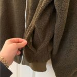 Women’s Sherpa Fleece Bomber Jacket Olive Green Size Large Photo 5