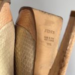 Fendi Gold Pumps With Logo Photo 10