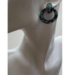Vintage Acrylic Hoop Women’s Earrings with Blend of Green Dangle Round Sz 1.5” Blue Photo 7