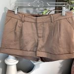 Tan dress shorts Mossimo womens 4 Chino Photo 2