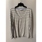 Vineyard Vines  Women's Pop Stripe V-Neck Top - XL Photo 4
