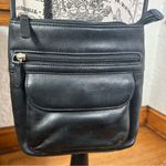STONE MOUNTAIN Black Leather Crossbody Minimalist Purse Photo 8
