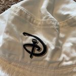 Disney  White Golf Bucket Hat Photo 1