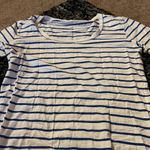 Lululemon  blue and white top S Photo 3
