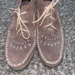 Minnetonka  leather lace up ankle boot  woman size 7.5 Photo 1