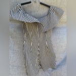 Sugar Lips - Black and Cream Off the Shoulder Romper. Size XS Photo 4