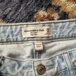 Abercrombie & Fitch  The Loose High Rise Photo 2