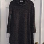 Everly  Long Sleeve‎ Gray Shift Dress - Size Small Photo 0