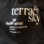 Terra & Sky Biker Shorts Size 3X 24W-26W Polyester Spandex Pull On Womens NWOT Photo 4