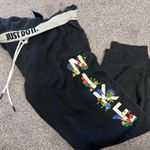 Nike  Sweatpants Photo 1
