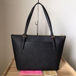 Michael Kors Purse Photo 1