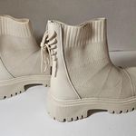 Slip on knit unbranded boot beige Tan Size 6 Photo 2