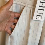 Hue  Pinstripe White Loafer Skimmer Pants Photo 7