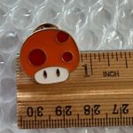 Super Mario‎ Bros Mushroom Enamel Pin Brooch Orange Video Game Retro Collectible Photo 1